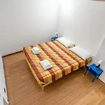 Guesthost - Brenta M3 Duplex Appartement